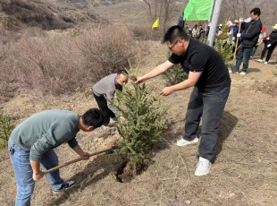 ����˹ר���ṫ˾����2025�괺��ʹ��ֲ���